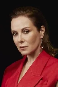 Retrato de Zuhal Olcay