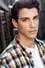 Adam DiMarco como Todd