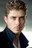 Alex Cubis como Danny Grey