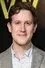 Alex Wyse como Kyle