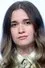 Alice Englert como Hope