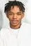 Amyrh Harris como Darren Coles