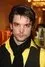 Andrew-Lee Potts como William Gregg
