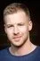 Angus McLaren como Lance Salisbury