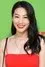 Arden Cho como Emily