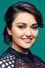 Ariela Barer como Chloe