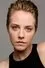 Belle Adams como Janine