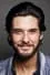 Ben Barnes como Logan