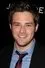Ben Rappaport como Carey Zepps