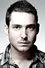Ben Smith como Robbie Lennox