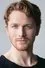 Benjamin Sutherland como Nathan