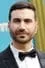 Brett Goldstein como Tom