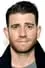 Bryan Greenberg como Derek