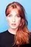 Carli Norris como Martha Kane