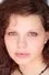 Chloë Levine como Angie