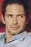 Christopher Thompson como Maximilien Morrel