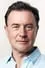 Christopher Villiers como Keith Fowler