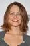 Clementine Ford como Molly Kroll