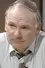Clive Hearne como Mr. Custer