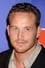 Cole Hauser como Steve Curtis