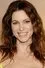 Courtney Henggeler como Claudia