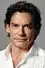 Cristián de la Fuente como Guillermo Méndez