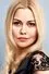 Didem Uzel como Leyla Saygin