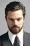 Dominic Cooper como Howard Stark