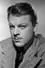 Donald Briggs como Eddie Collins