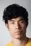 Eugene Lee Yang como Contestant