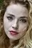 Freya Mavor como Jeanne
