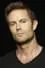 Garret Dillahunt como Steve Curtis