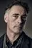 Greg Wise como Sir Charles Maulver