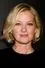 Gretchen Mol como Nina Robertson