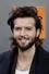 Guy Burnet como Grant
