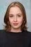 Holli Dempsey como Vicky