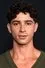 Isaac Powell como Logan