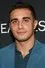 Jake Cannavale como Chris Taylor