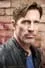 James Gallanders como Victor Augustine