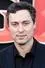 John Francis Daley como Anthony Ward