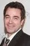 Jon Tenney como Dr. Simon Craig