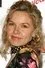 Justine Clarke como Roo Stewart