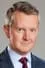 Ken Jennings como Self - Host