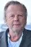 Krister Henriksson como Björn Lindman