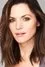Lauren Bittner como Vivian Wilkes