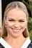 Lauren Bowles como Monica