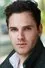 Leo Staar como Alec Jesmond