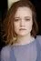 Liv Hewson como Teen Vanessa 'Van' Palmer