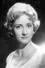 Liz Fraser como Mavis Gearing