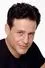 Louis Mandylor como Derek Lloyd